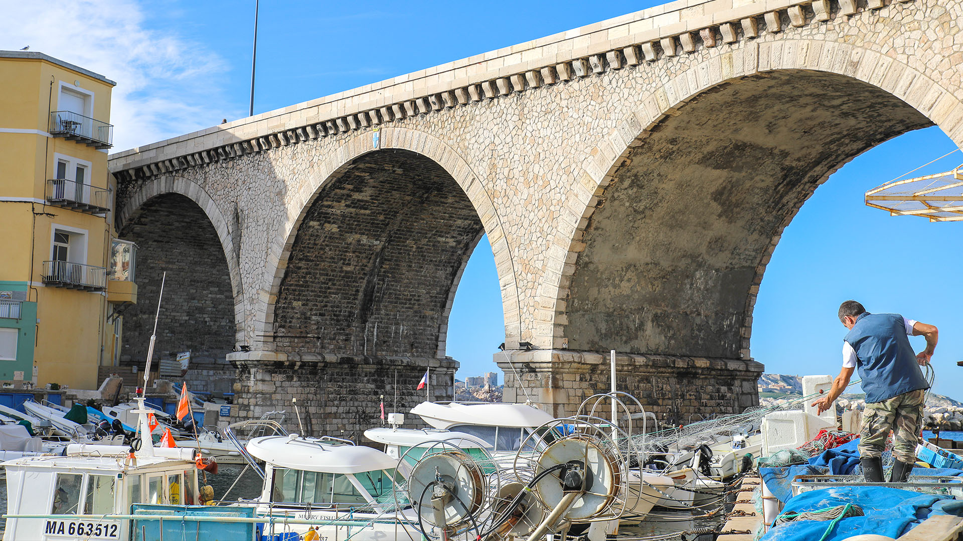 L'Avant Cour à Marseille